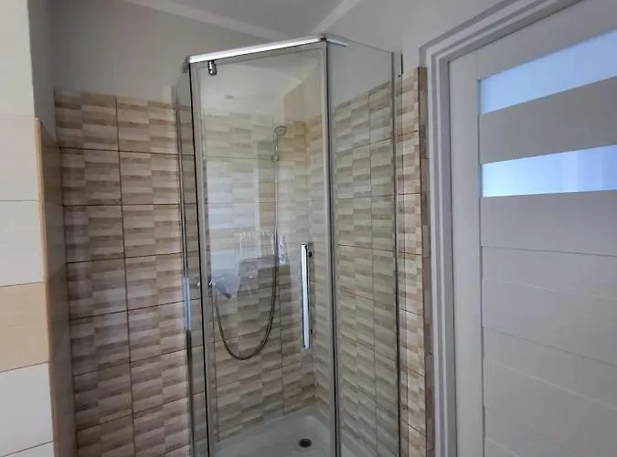 아파트 Sky Blue Loqus Studia I Apartmenty 프우크