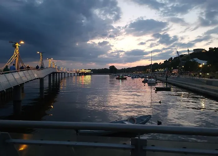 아파트 Sky Blue Loqus Studia I Apartmenty 프우크