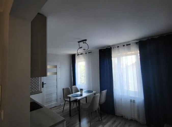 Sky Blue Loqus Studia I Apartmenty 프우크