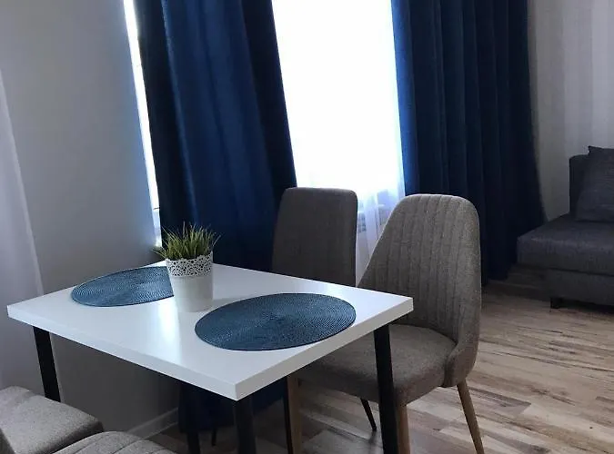 Sky Blue Loqus Studia I Apartmenty 아파트 프우크